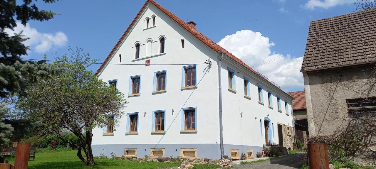 Biala Kalina Kaczawy Hotel Świerzawa Exterior foto